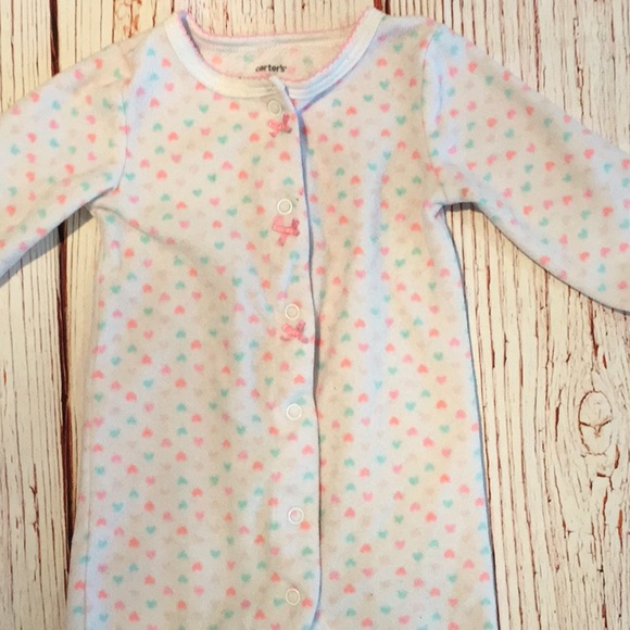 5 Carter’s Footed Onesies Sleepers - Picture 8 of 15